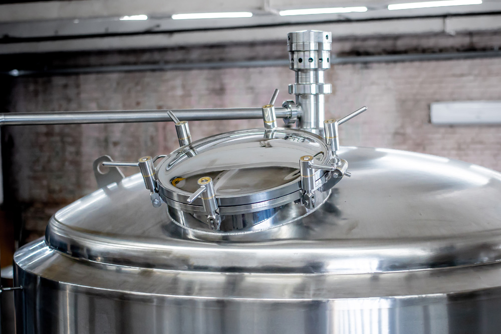 Mahole cover for 40 hl fermenter